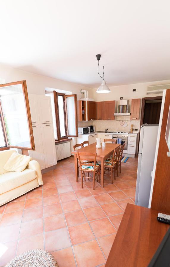 Welcome Traveller Il Borgo Apartment Bardolino Exterior photo